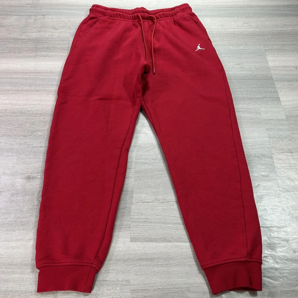 Jordan Sweatpants Mens Medium Red Fleece Jogger‎ Elastic Athletic FJ7779-687
